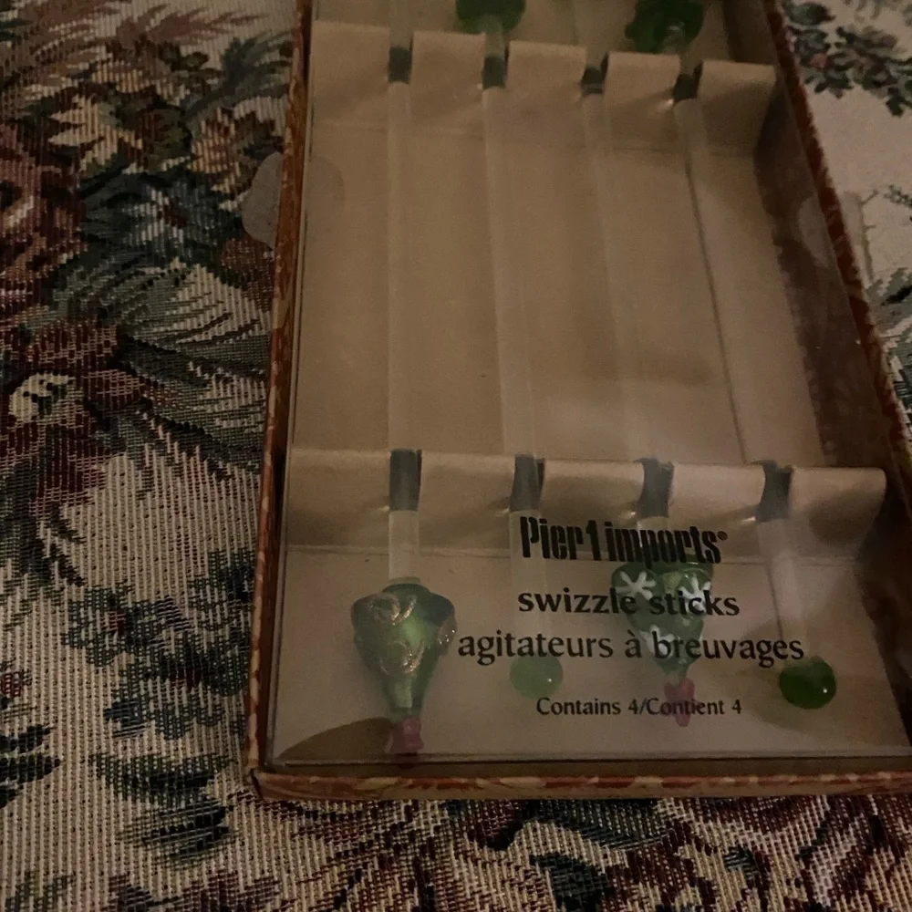 Pier 1 Christmas Tree Decorative Glass Swizzle Drink Set Of 4 Stir Sticks 8”